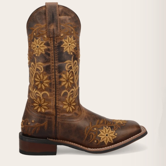 🆕️Laredo Spring Garden Floral Cowgirl Boots. - Picture 3 of 10